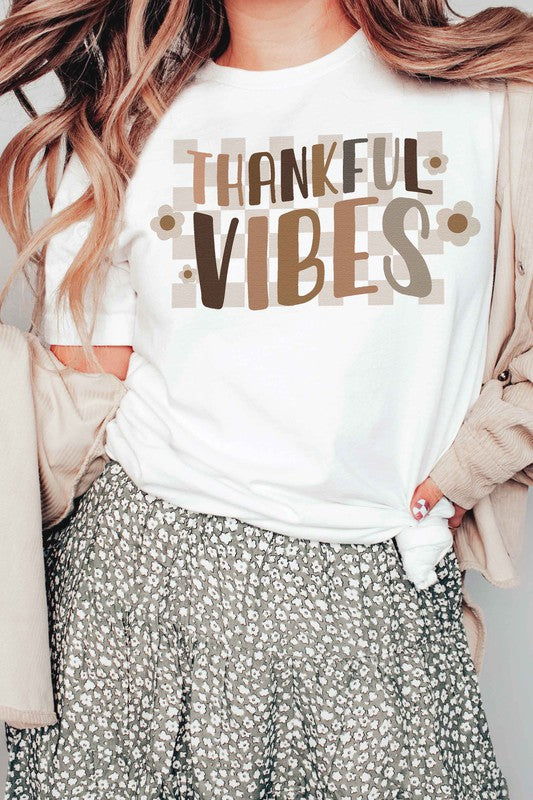 CHECKER THANKFUL VIBES GRAPHIC TEE