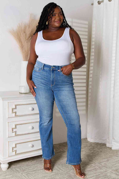 Judy Blue Full Size Straight Leg Jeans with Pockets