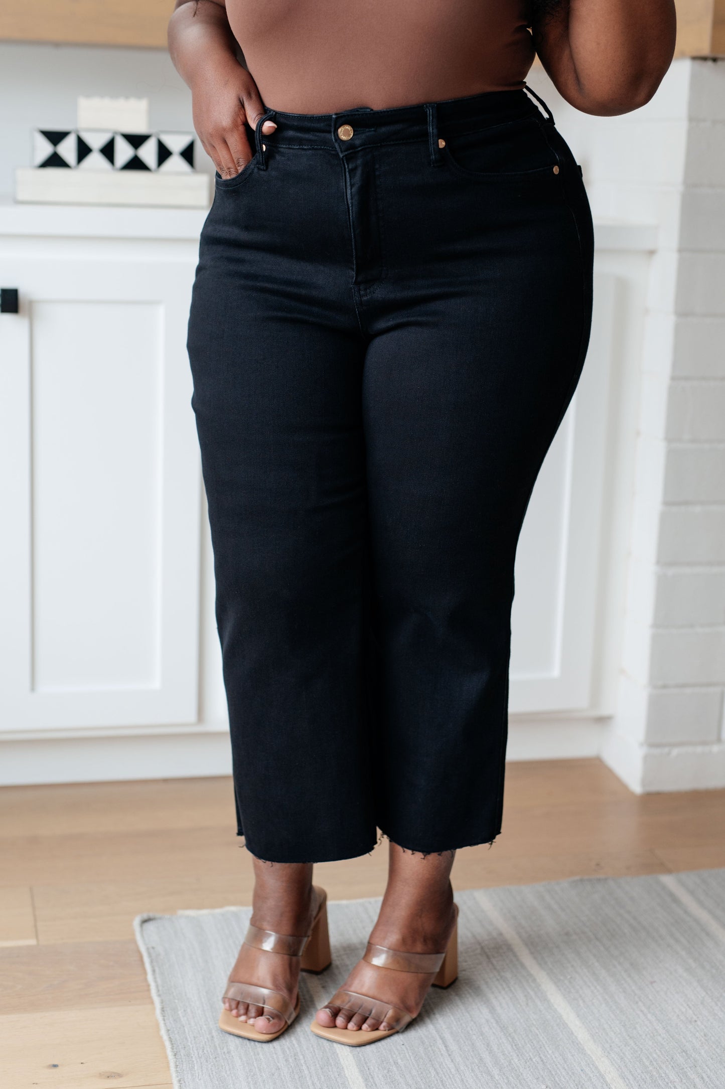 judy blue Lizzy High Rise Control Top Wide Leg Crop Jeans in Black