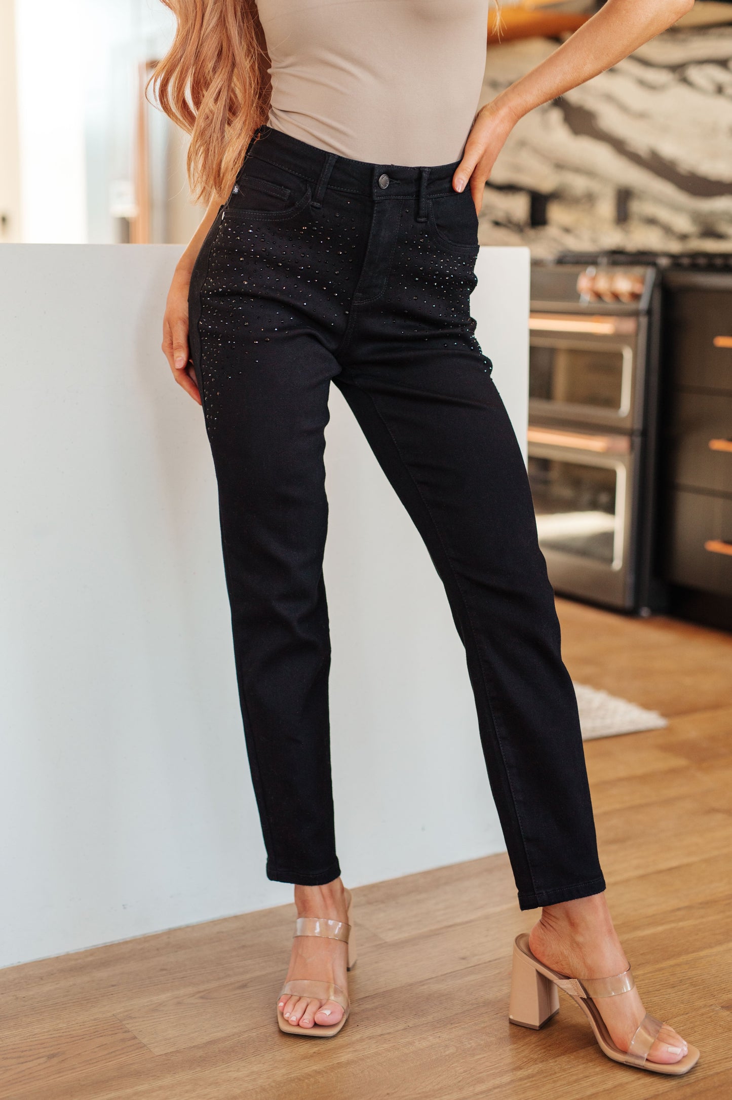 Reese Rhinestone Slim Fit Judy Blue Jeans in Black