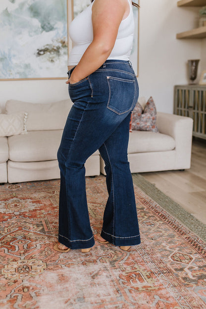 Zoey Flare Jeans